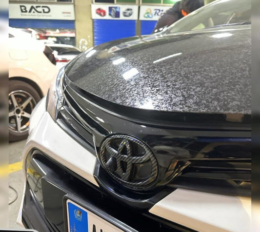 Toyota corolla front back logo carbon fiber