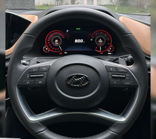 Hyundai stearing logo carbon fiber H